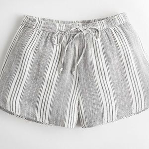 Hollister Gray Ultra High-rise Linen-blend Shorts